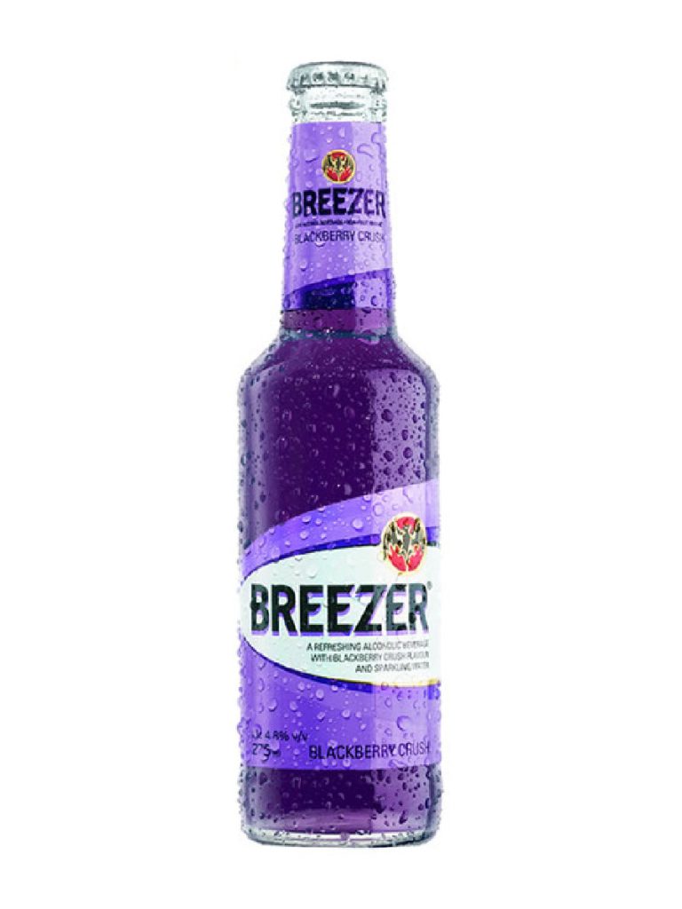 BACARDI-BREEZER-BLACKBERRY-CRUS-750ML.jpg
